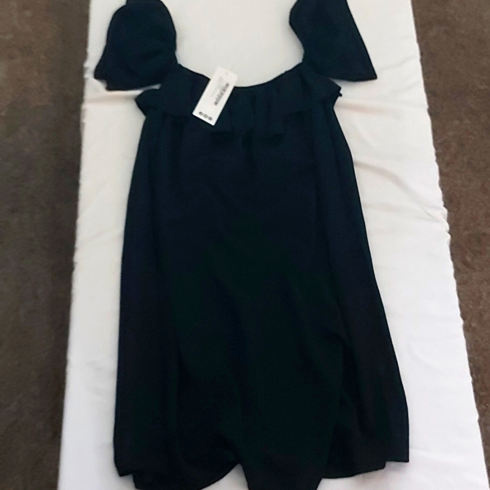 Women dress